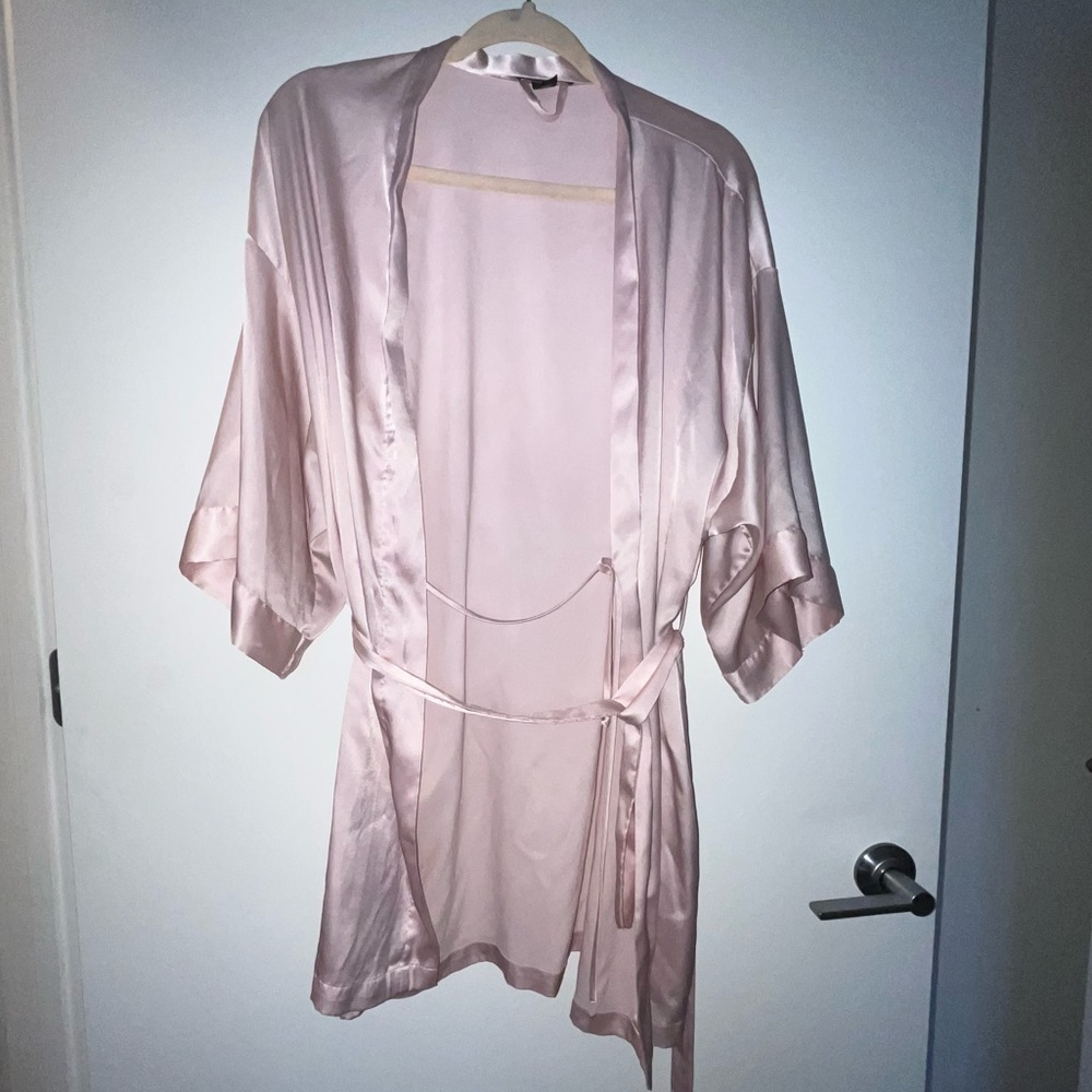 Victoria Secret Thigh Length Ribe